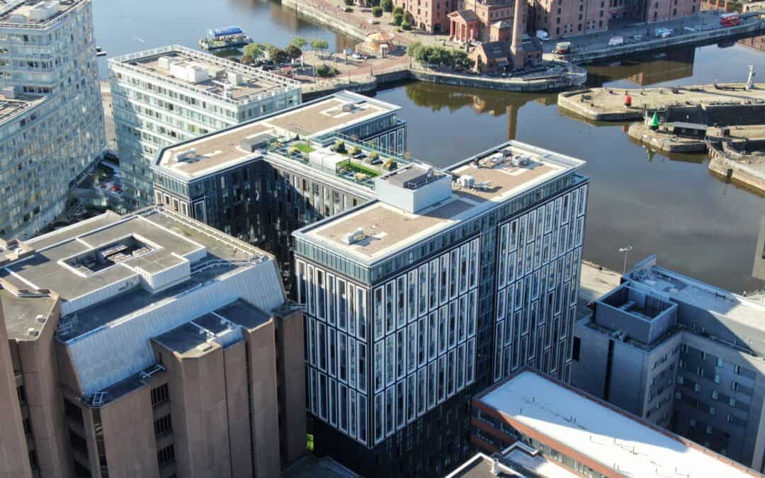 The Strand looking beautiful shining in the sun by the waterfront in Liverpool City Centre!