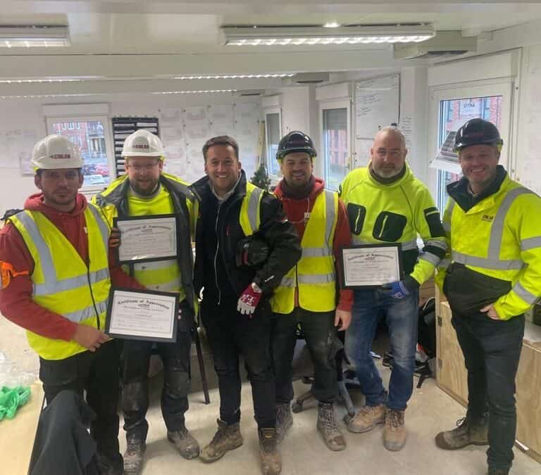 A very positive end to 2023 with some certificates of appreciation being awarded to our site teams for the best operatives over the year 🥇